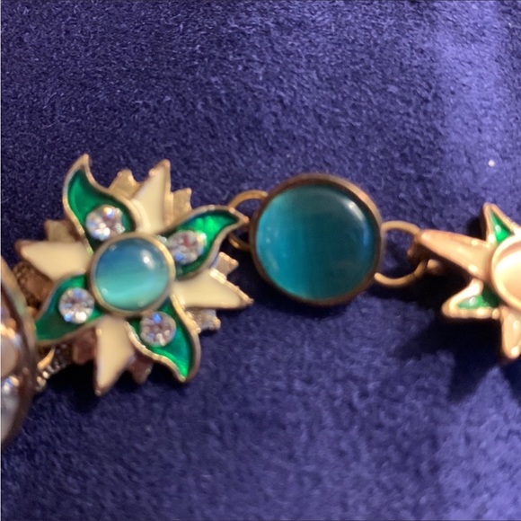 Moon and star antique jewelry bracelet - Picture 4 of 5
